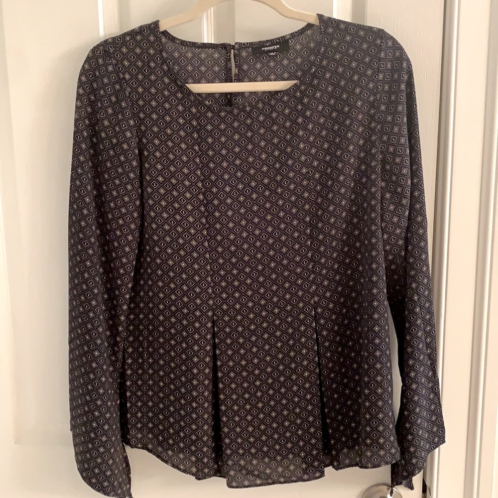 Not your typical Black and Tan blouse!